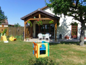 Gîte Rouilly-Sacey, 3 pièces, 4 personnes - FR-1-543-46, Rouilly-Sacey